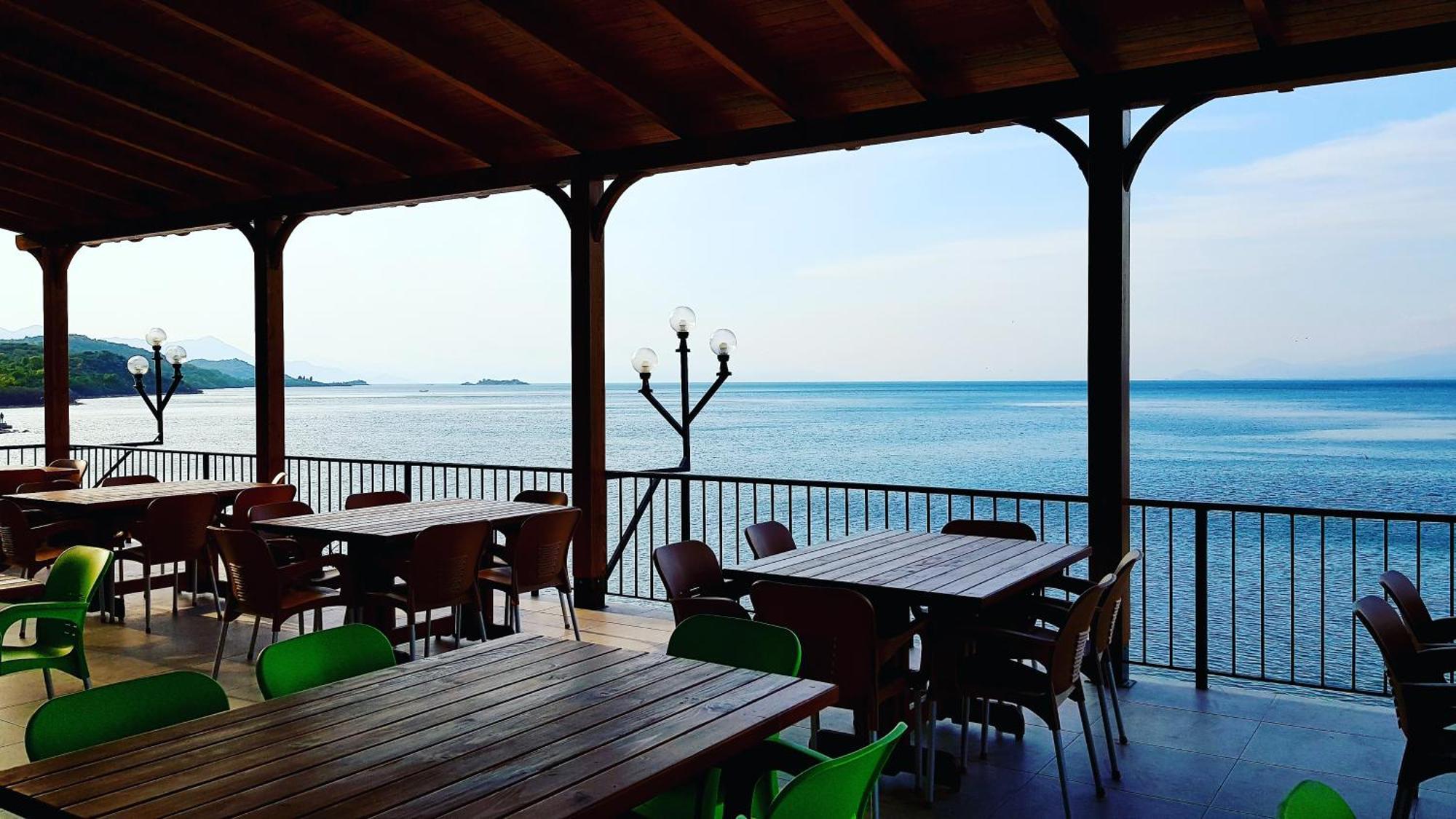Rooms Lake View Balani Restaurant Shkodër Extérieur photo