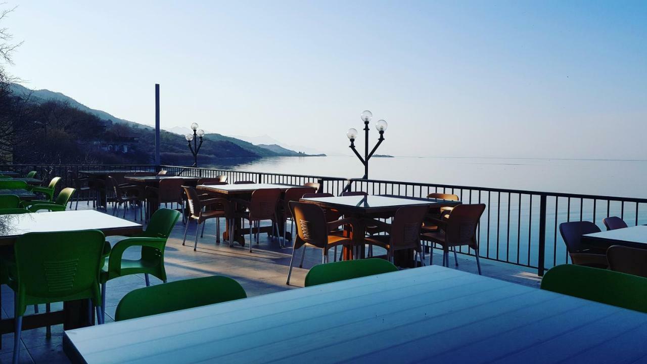 Rooms Lake View Balani Restaurant Shkodër Extérieur photo