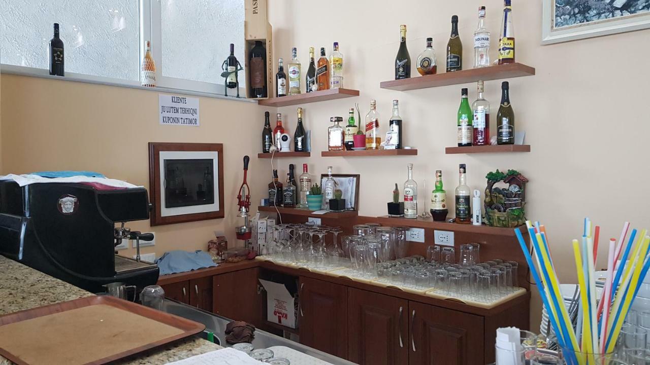 Rooms Lake View Balani Restaurant Shkodër Extérieur photo