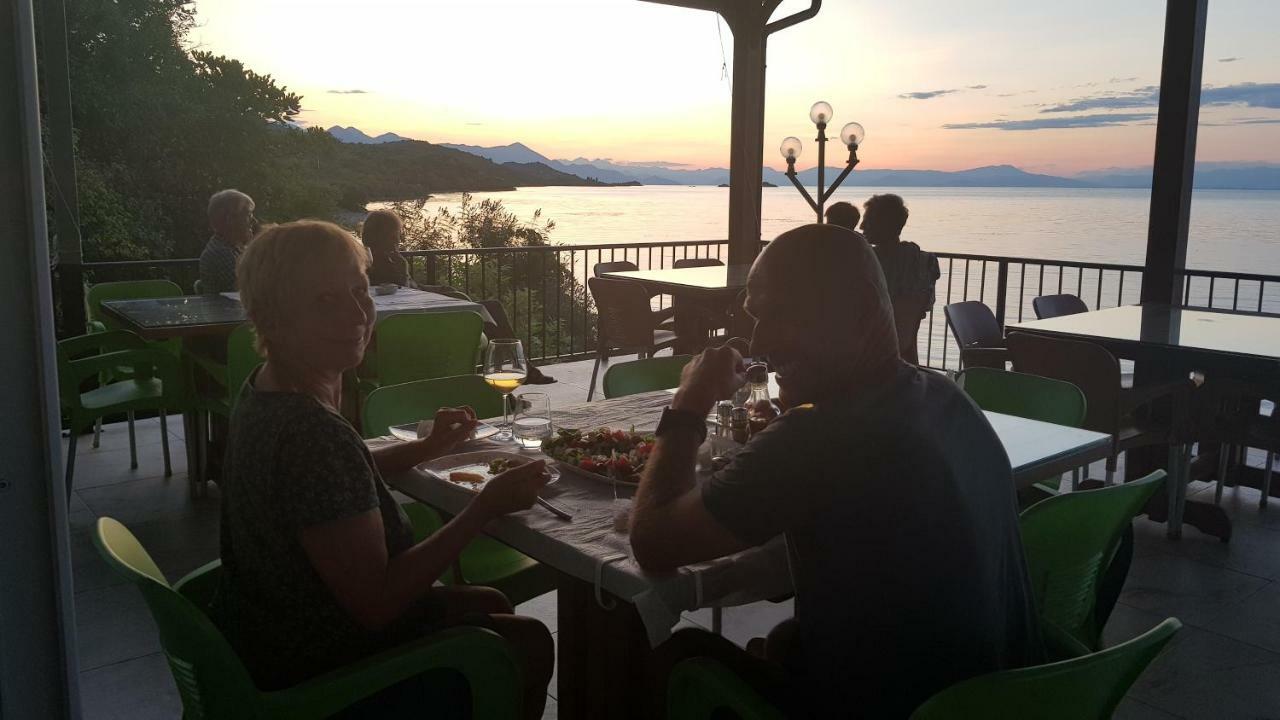 Rooms Lake View Balani Restaurant Shkodër Extérieur photo